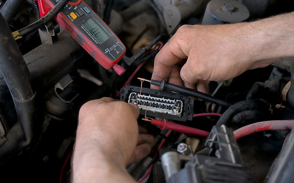 How to Troubleshoot Your Car’s Electrical Issues | Wes Jackson Automotive